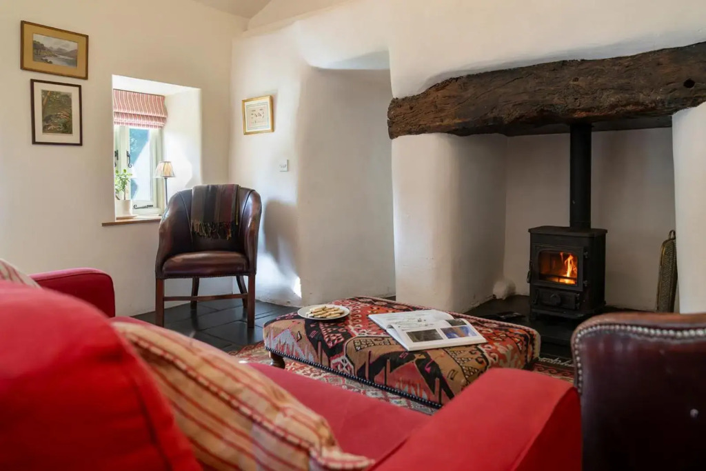 Glanrhyd cottage