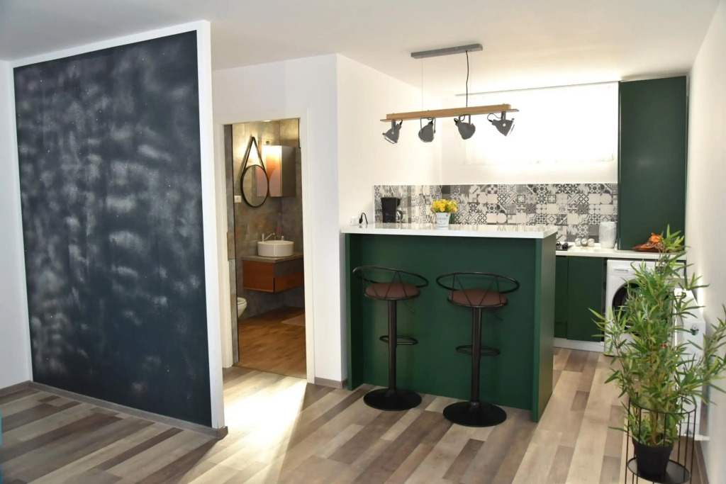ApartHotel Dominic Residence