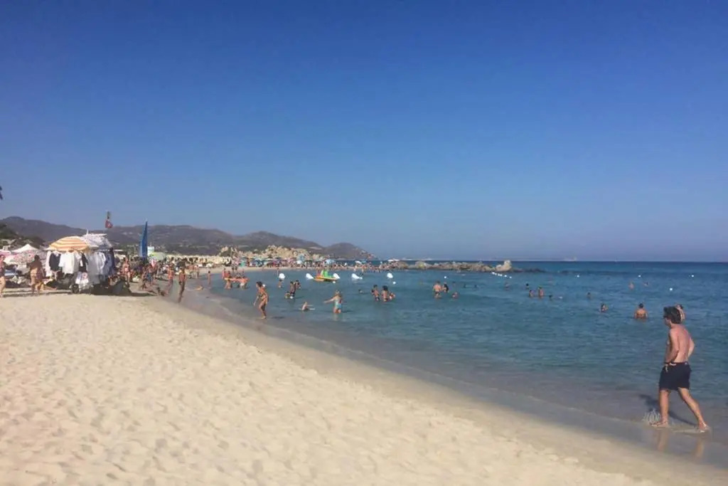 VILLASIMIUS VILLA AND GARDEN, 10 MIN FROM BEACH