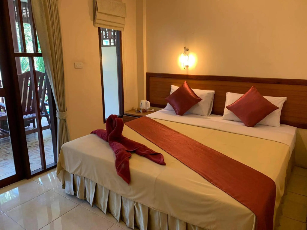 Rattana Guesthouse & Bungalow