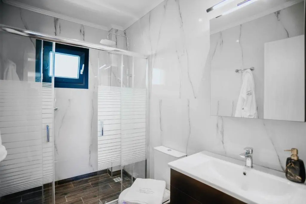 ALEXANDRA Boutique Residence Downtown