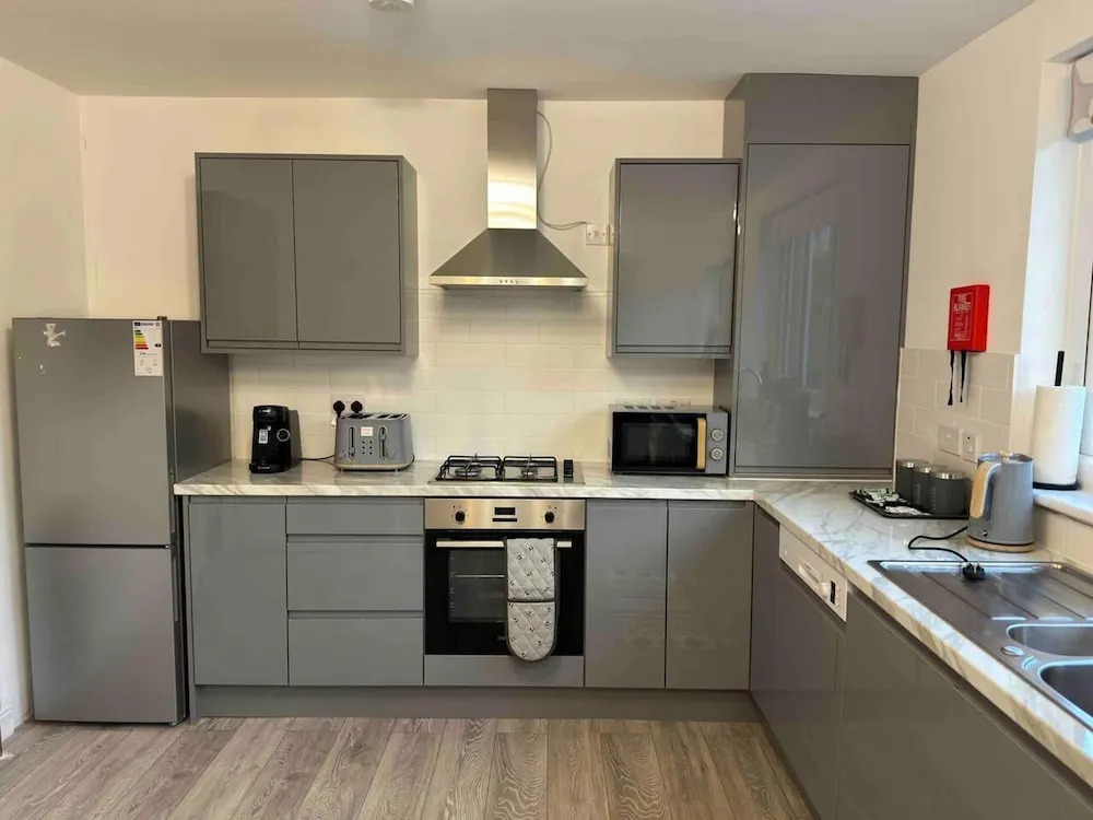 3-bed Home, Sleeps 8, Ideal for Large Groups
