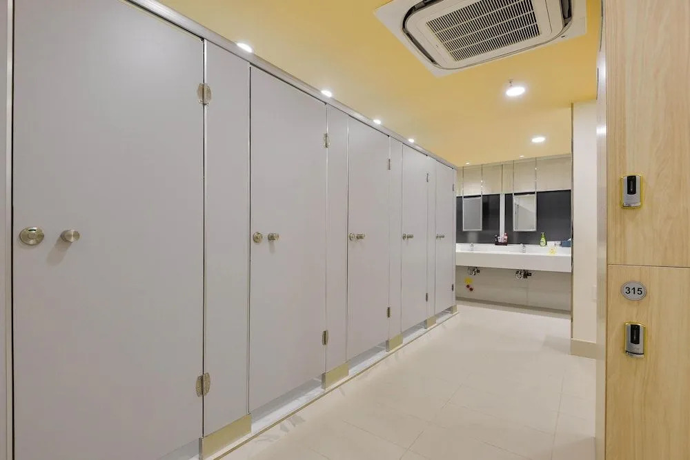 Hotel J-ESPACE 1