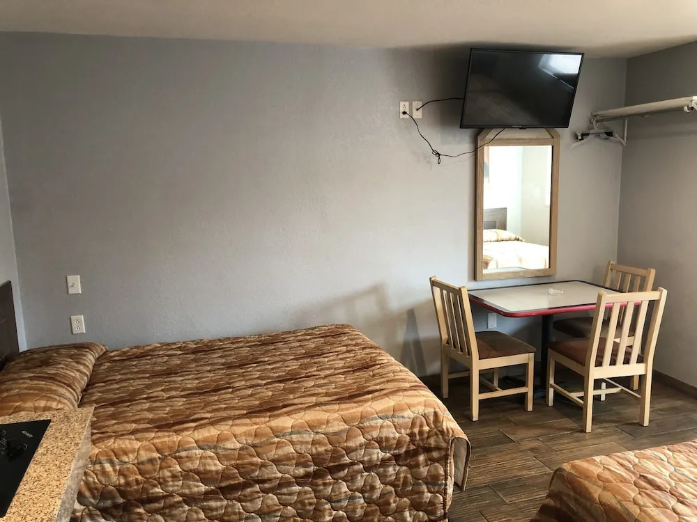 Budget inn