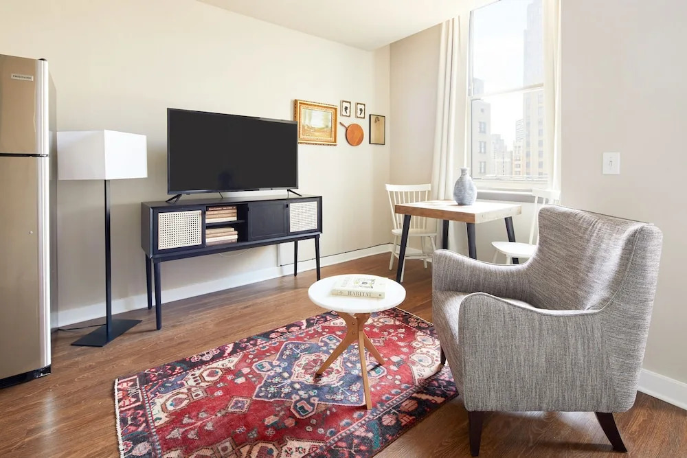 Sonder — Liberty Place