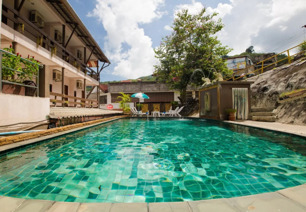 Baan Veerakit Hotel