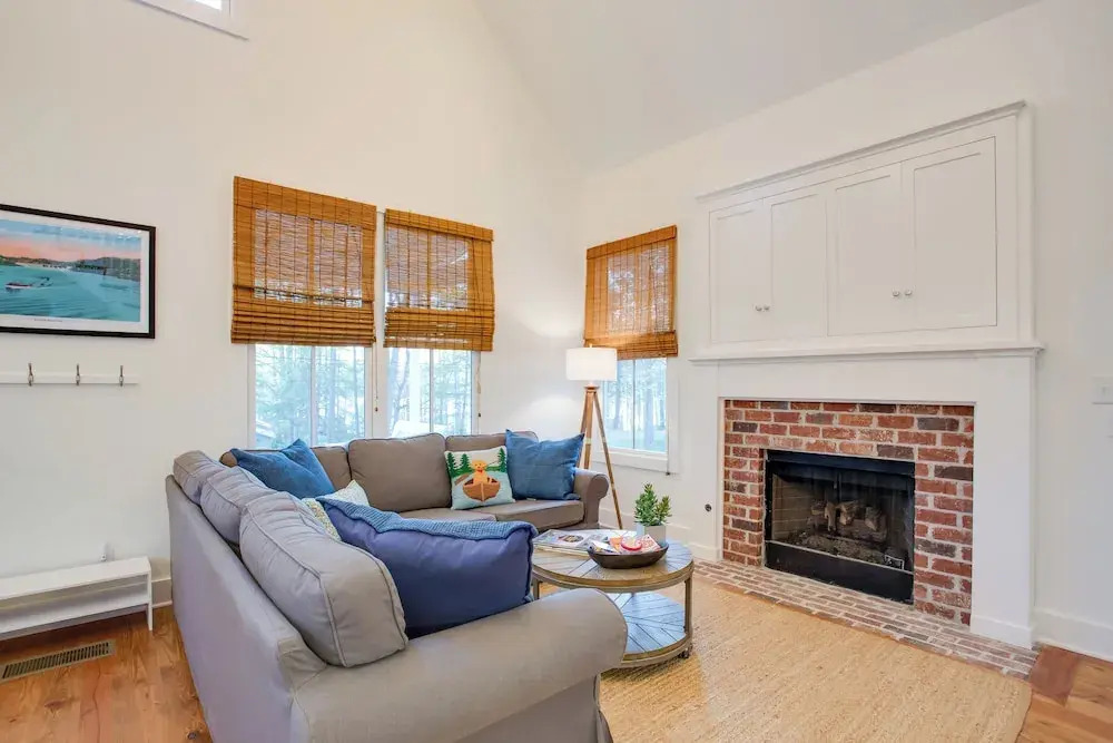 Enchanting Andersonville Home Steps to Norris Lake