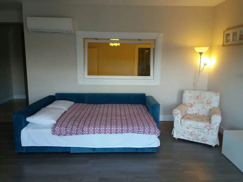Azure Vista Residence and Suite Hotel