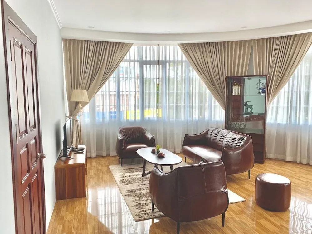 One Vientiane Hotel & Restaurant