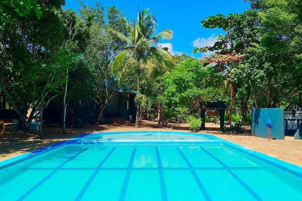 Kijani Cottages DianiBeach
