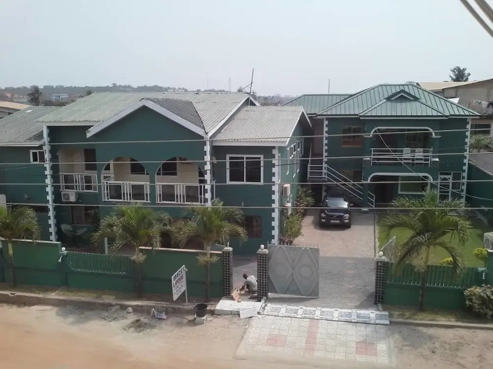 Mace Lodge