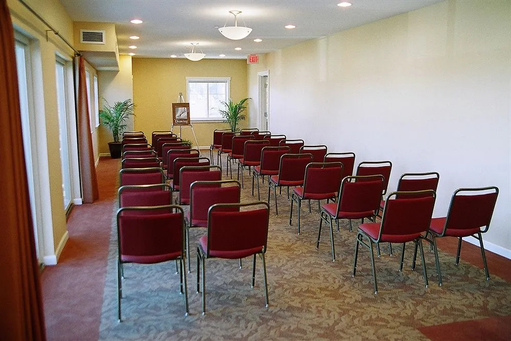 Rivertide Suites
