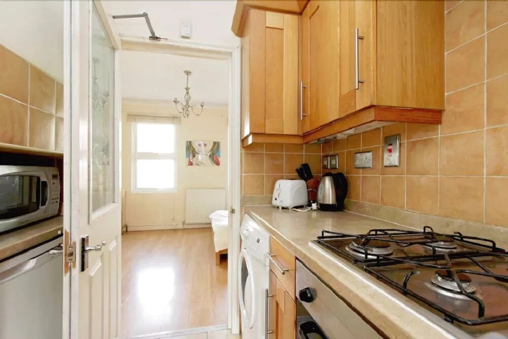 Apartment 123 Broadley