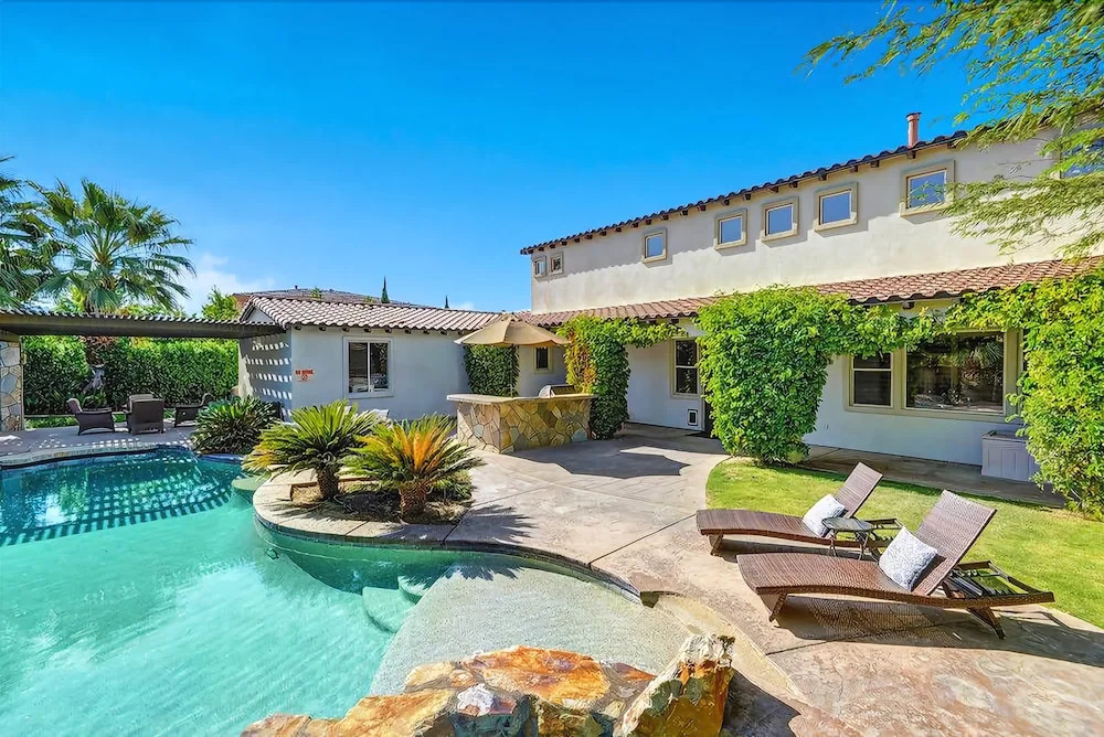Apple Court - Four Bedroom Home
