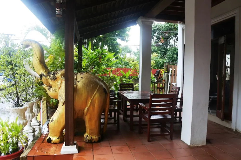 Sangkham Hotel