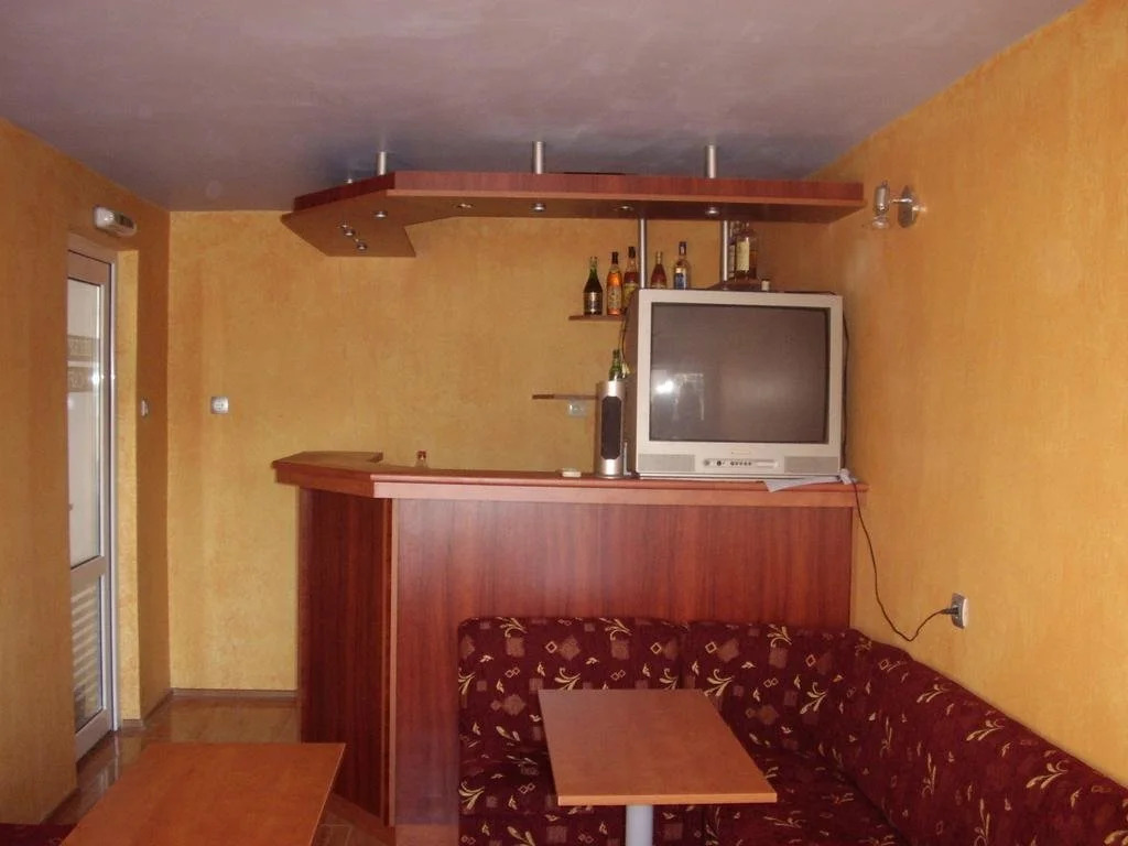 Family Hotel "May"