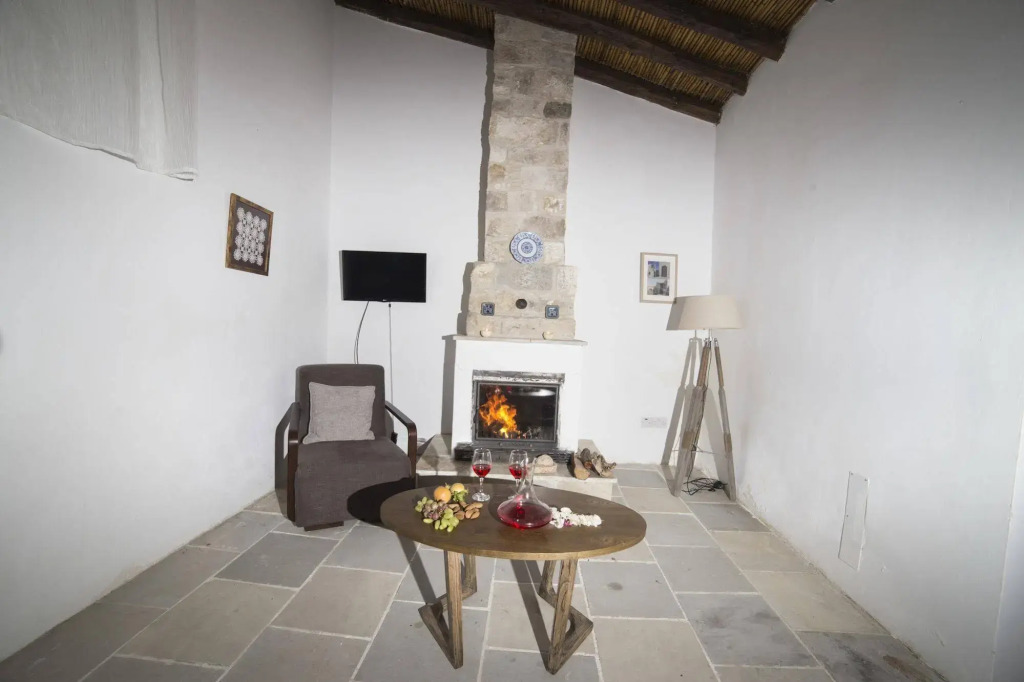 Meleni Cottage Houses