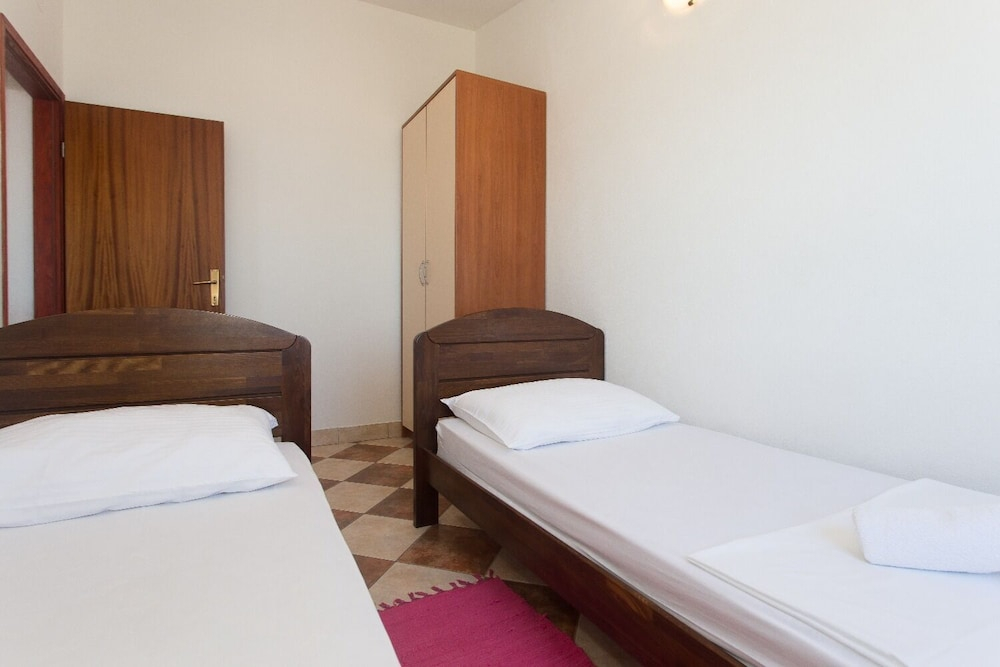 Apartment Sandrica