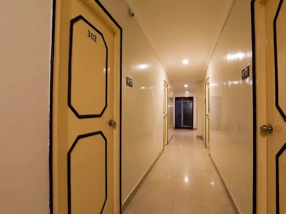 Vishnu Priya Residency By OYO Rooms