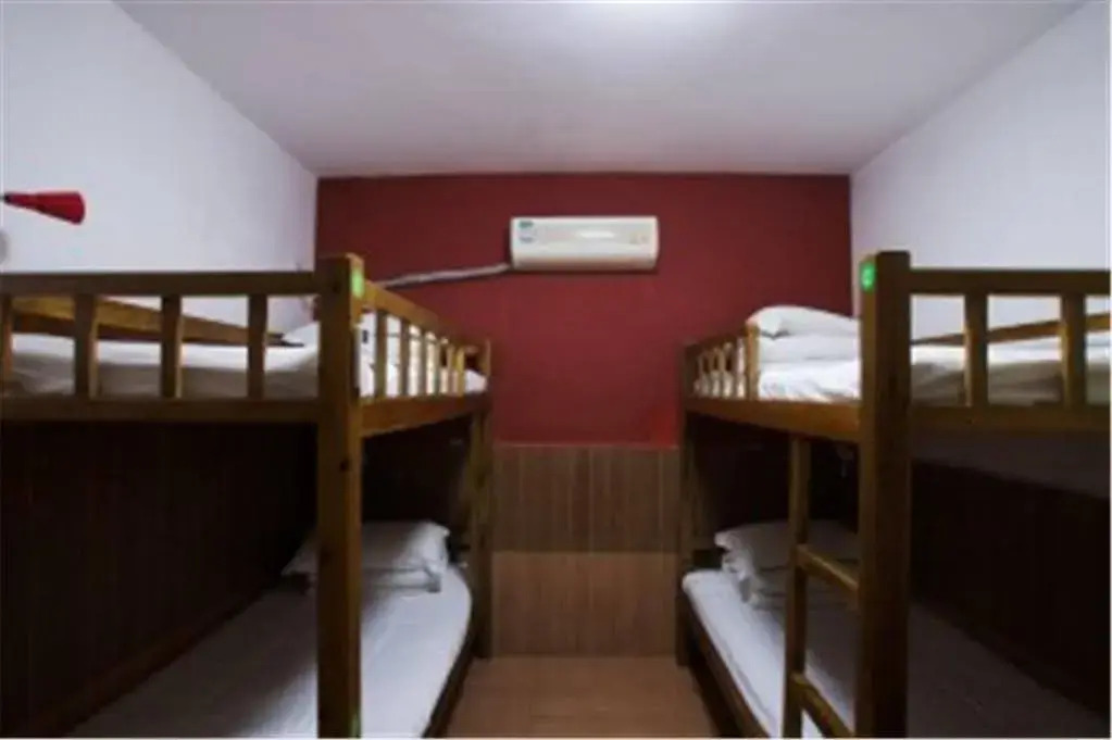 Binjia International Youth Hostel - Shanghai