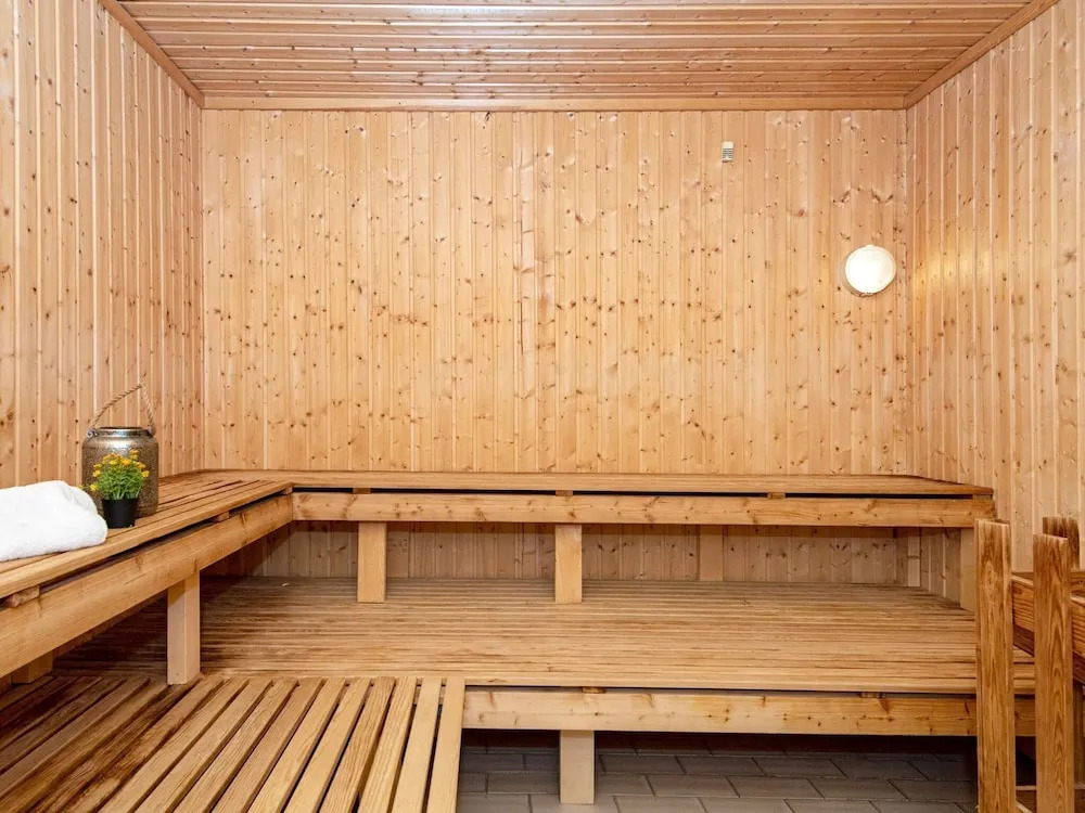 8 Person Holiday Home on a Holiday Park in Ringkobing