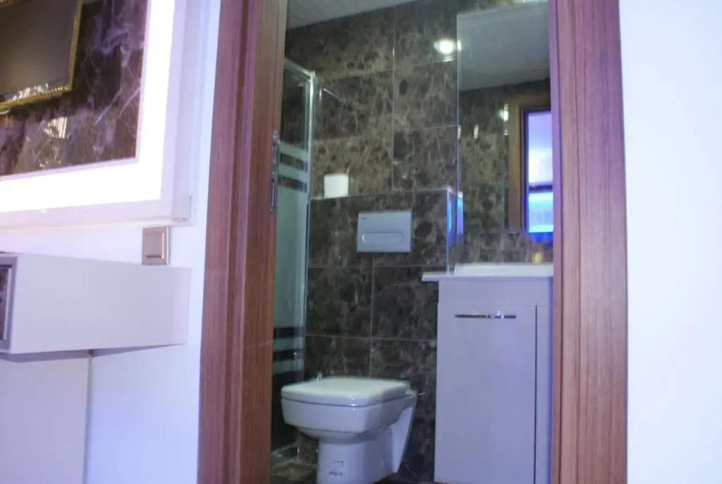 Behram Hotel