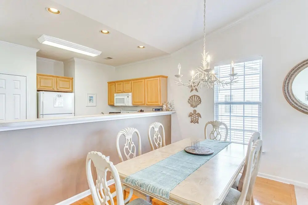 5 Mi to Shore: Condo w/ Patio in Sunset Beach!