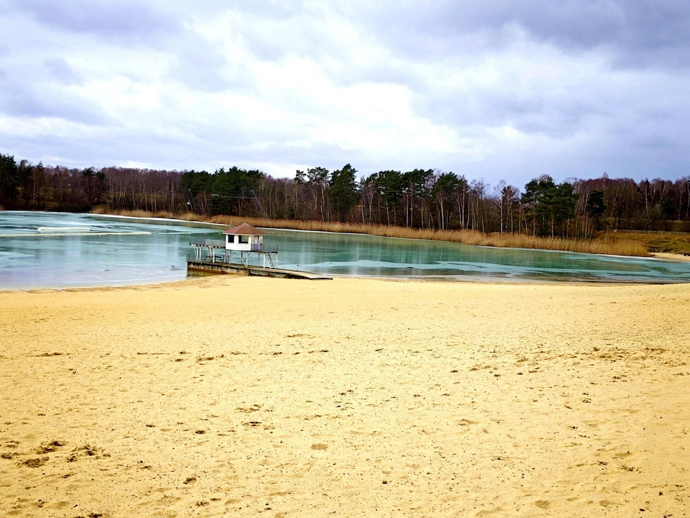 Bernsteinsee Homes and Ferien Beach House 2