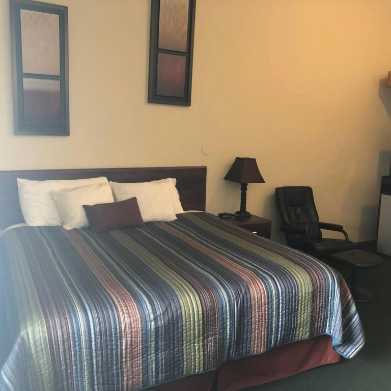 Round Barn Lodge