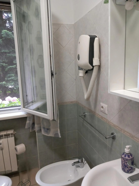 Simple & Comfortable apartment vicino POLICLINICO