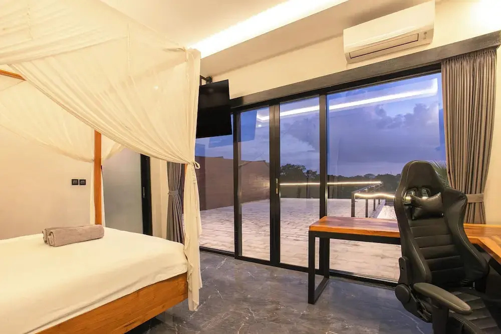 Villa MJ Modern Luxe 4BR with Big Pool & Rooftop