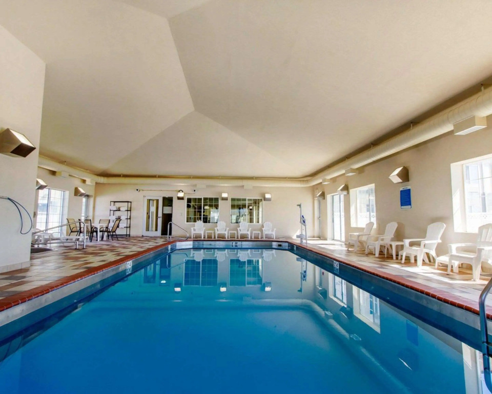 Sleep Inn & Suites Evansville - Casper