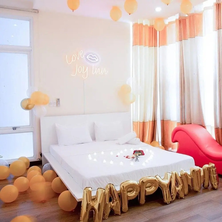 Joy Inn Nguyen Thi Thap Hotel
