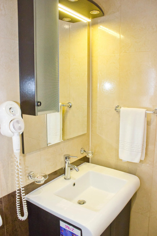 Z Executive Boutique Hotel