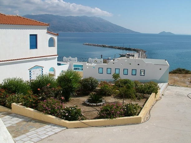 Pavlis Studios Kampos
