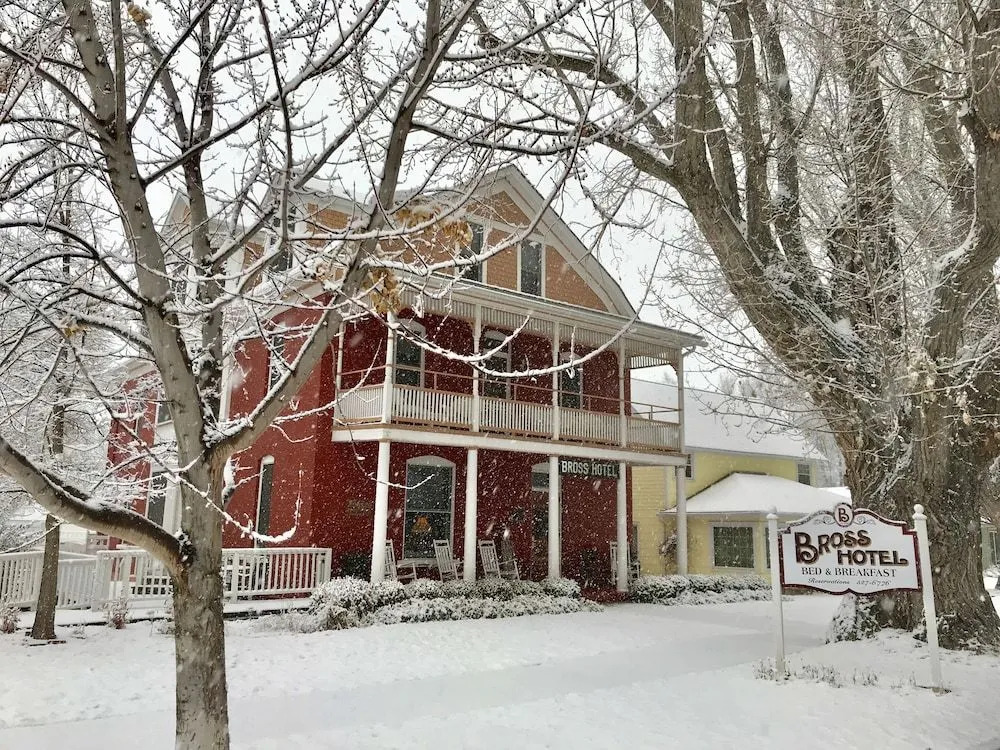 Bross Hotel B & B