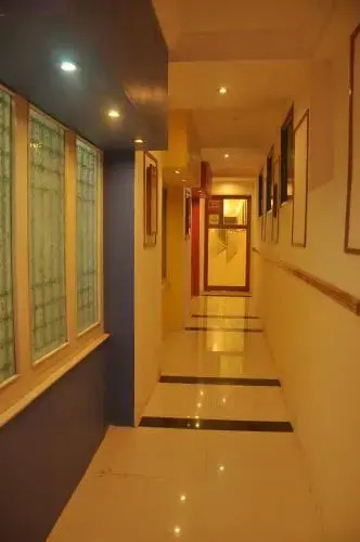 Vekaay's Residency Hotel