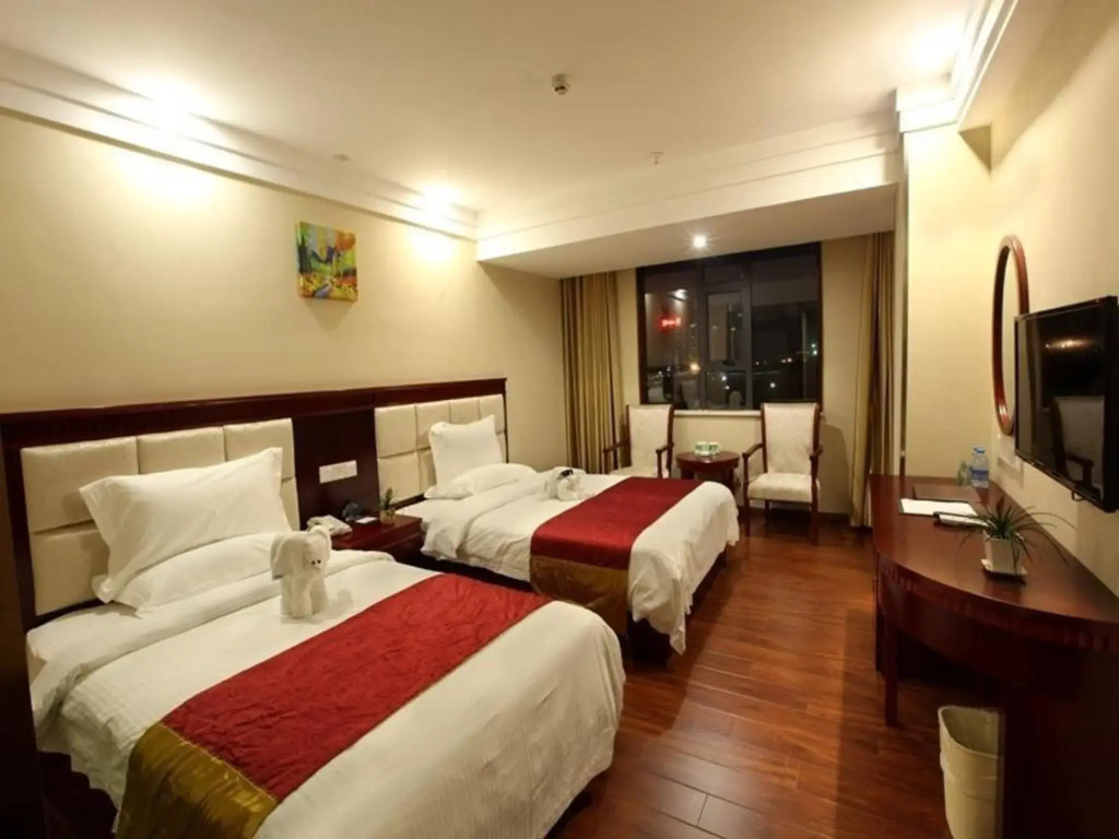 GreenTree Inn SanYa Jiyang Dist YaLongWan YingBin Ave Hotel
