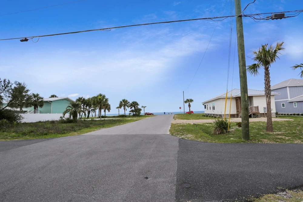 Beach View Lower
