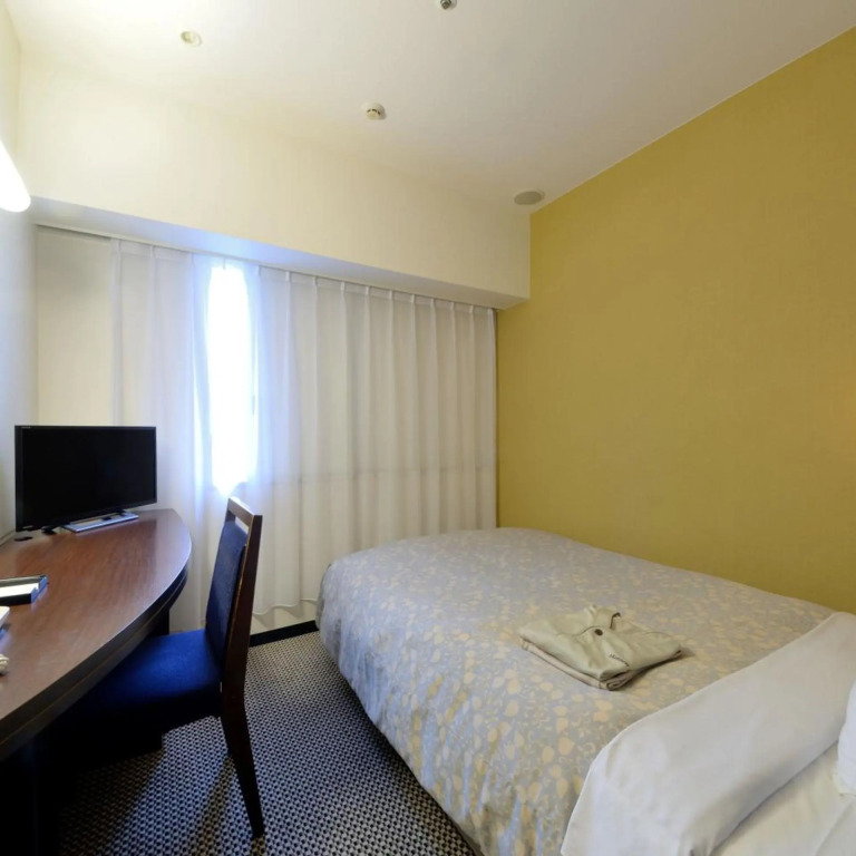 Takaoka Manten Hotel Ekimae
