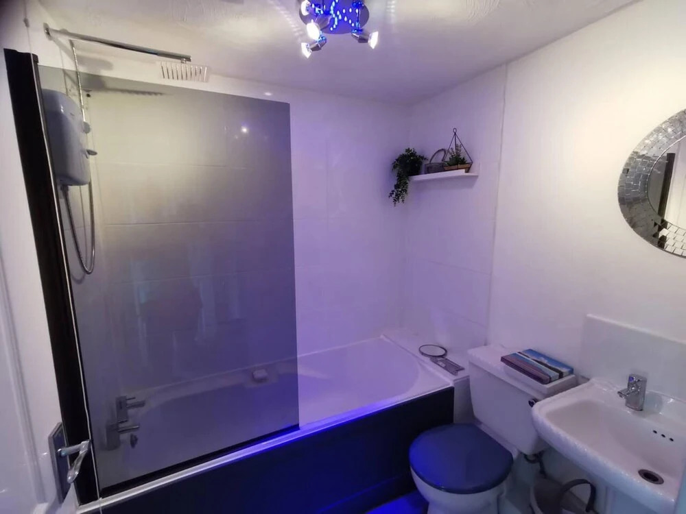 2-bed House in Macclesfield Cheshire
