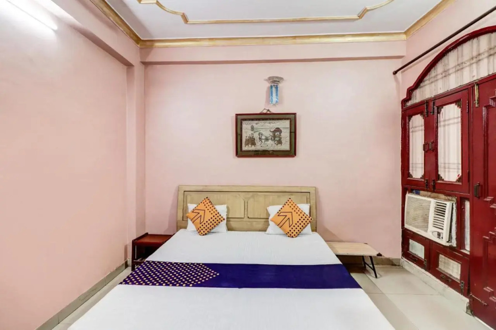 SPOT ON J C Guest House