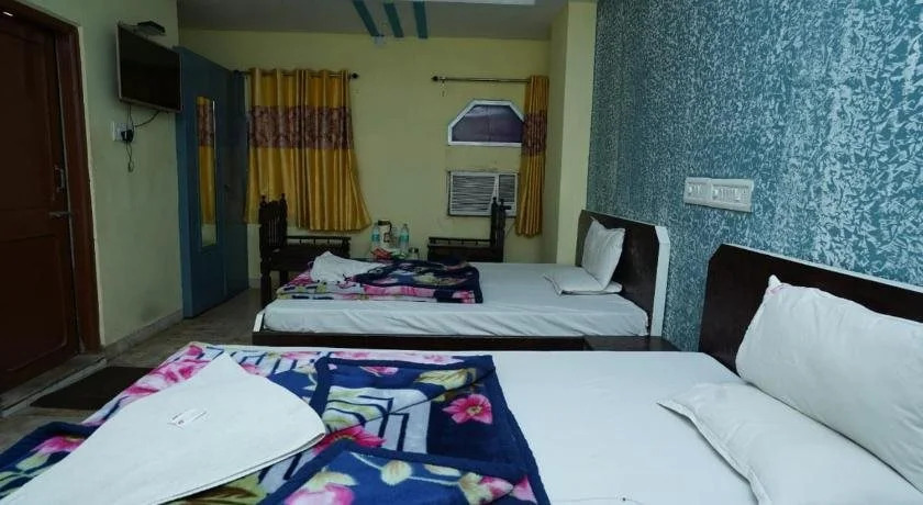 Hotel Gokul Palace