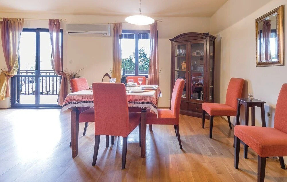 Apartment Emil 769