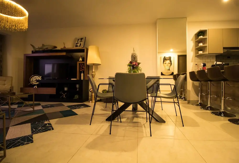 NIZA FIVE Luxury Beach Apartments