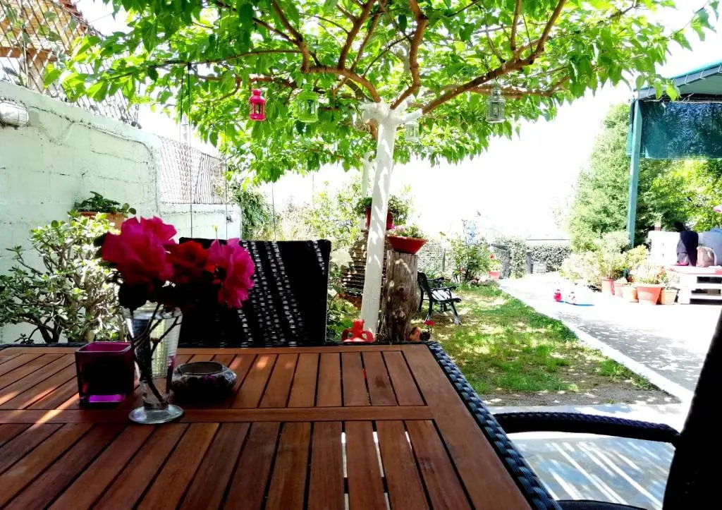 Vasiliki Guest House