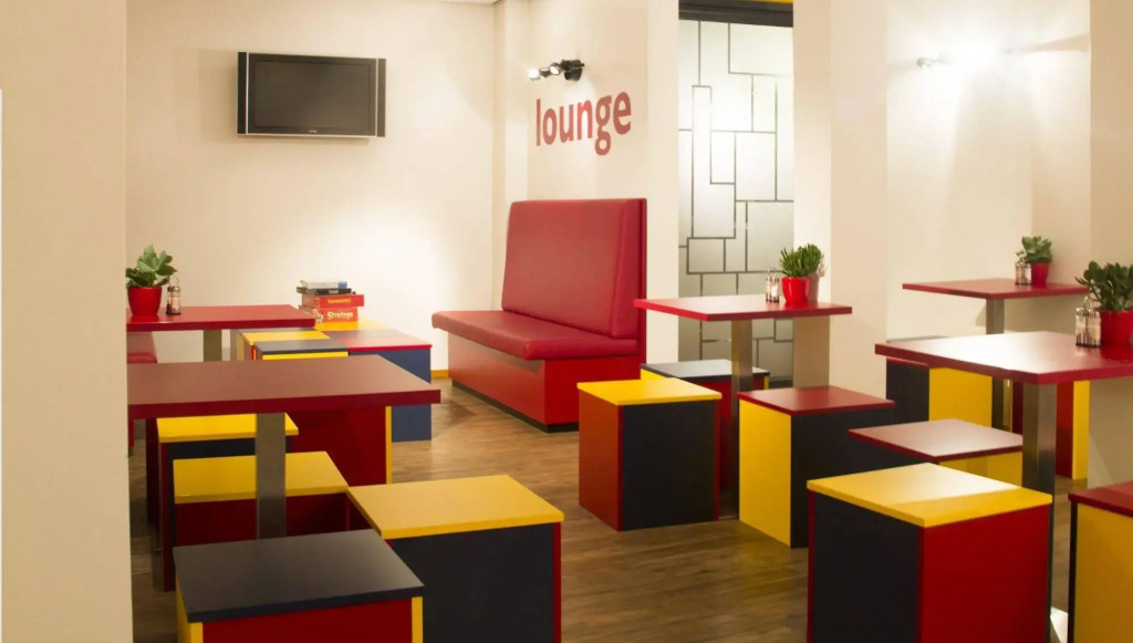 Bud Gett Hostels