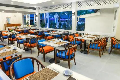 Blu Boat Pool Access Resort and Villas