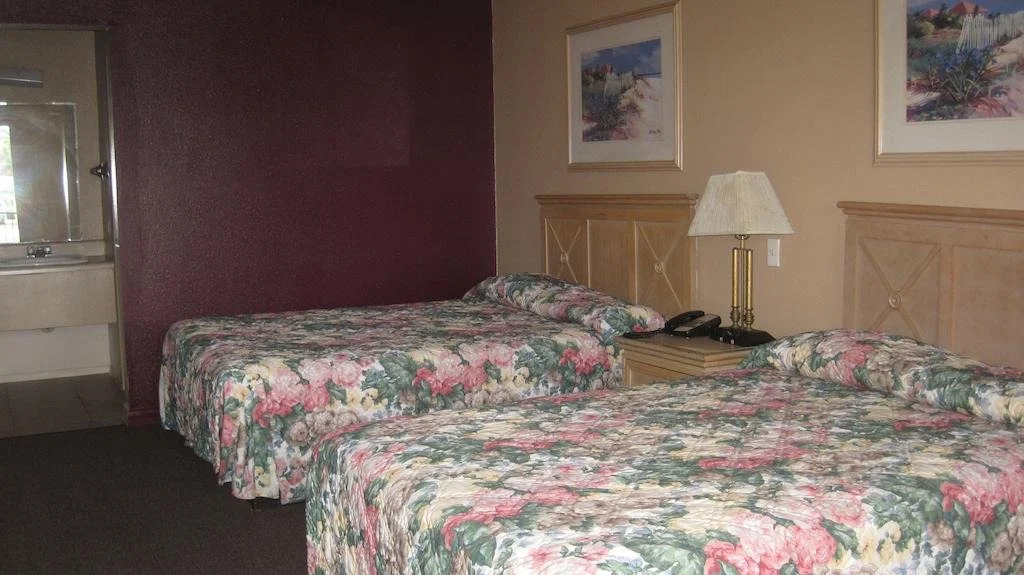 Dunedin Cove Motel