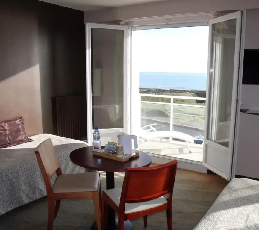 Hotel La Corniche